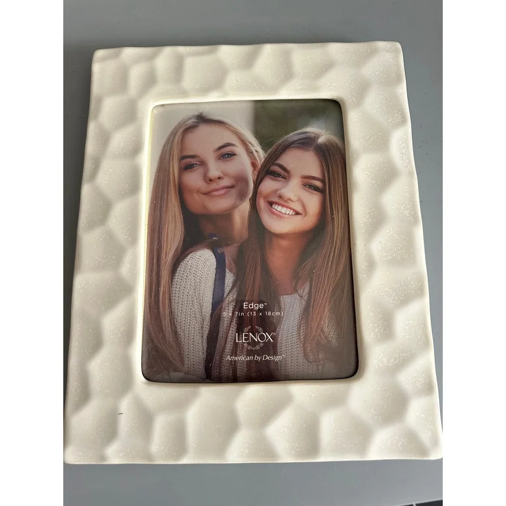 Lenox Edge 5x7 Picture Frame White Ceramic Textured Honeycomb 875359